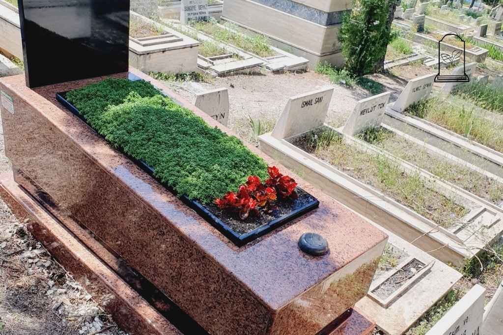 karsiyaka-mezarligi-periyodik-mezar-bakim-hizmeti